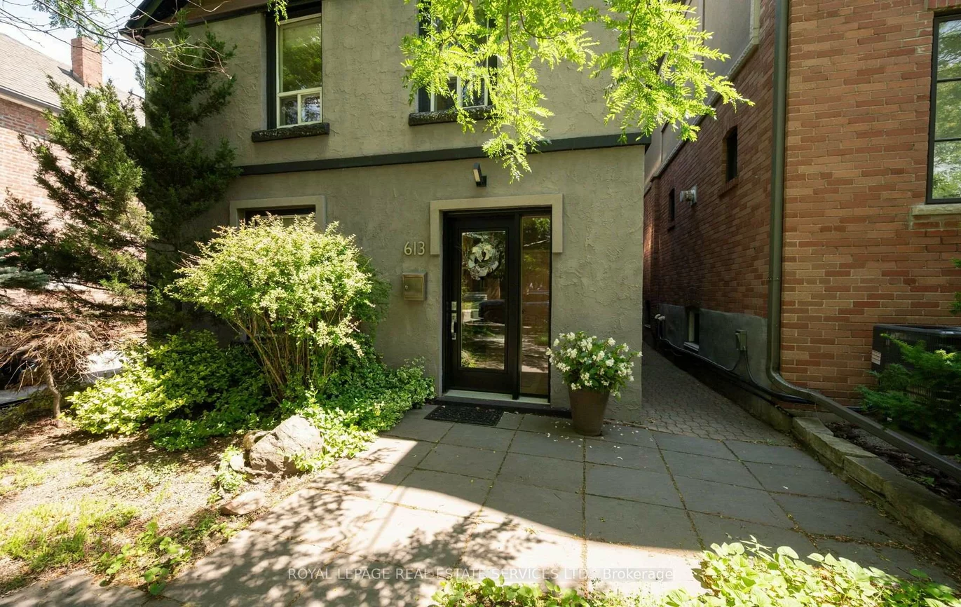 613, Beresford, Runnymede-Bloor West Village, Toronto