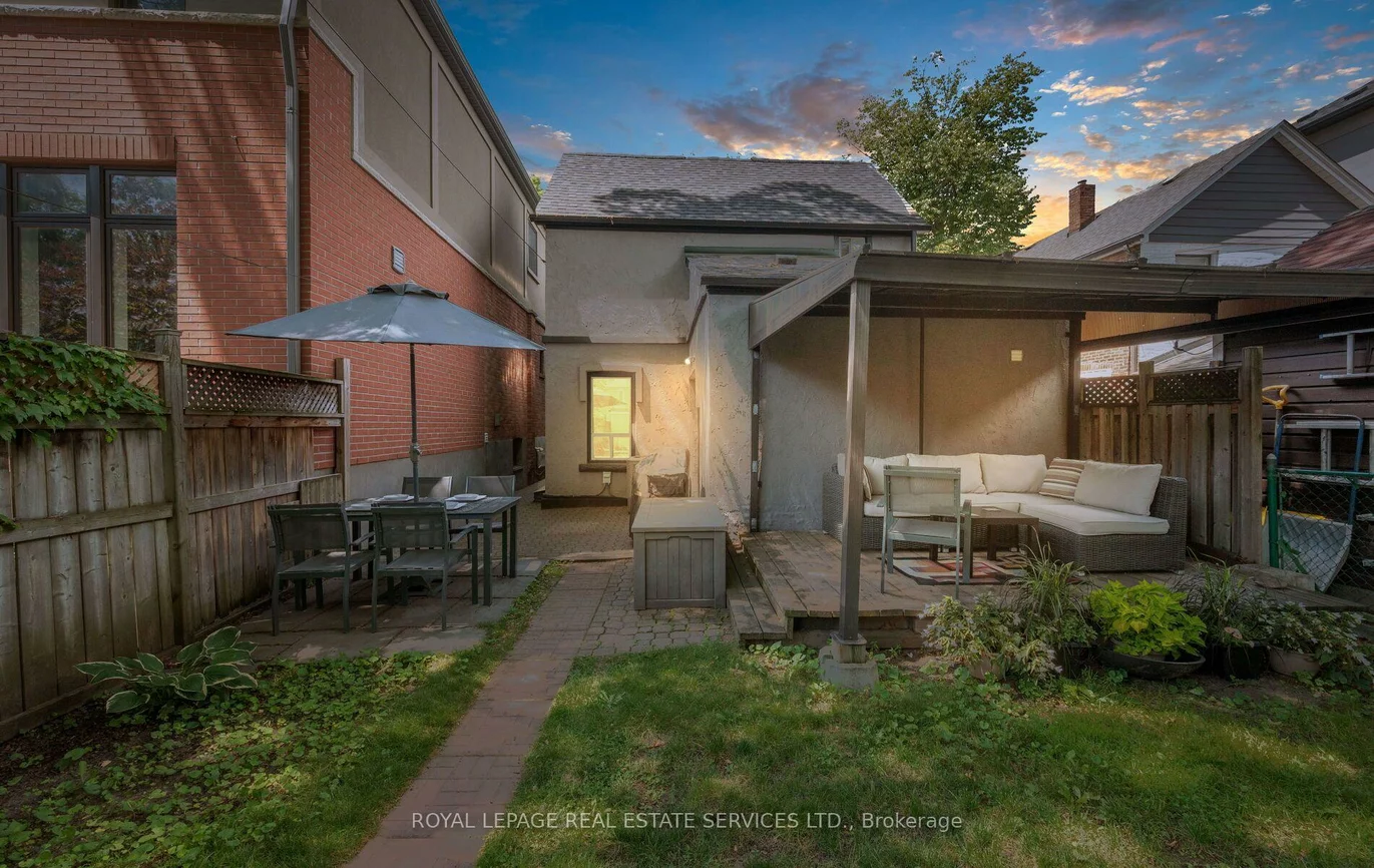 613, Beresford, Runnymede-Bloor West Village, Toronto