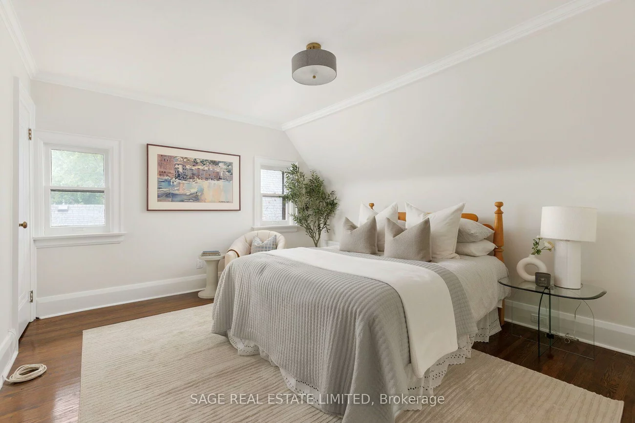 78, The Kingsway, Kingsway South, Toronto