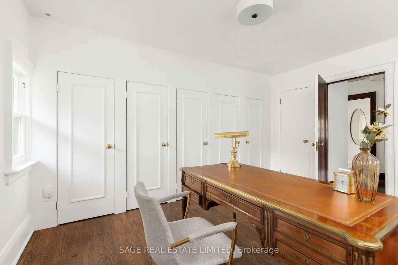78, The Kingsway, Kingsway South, Toronto