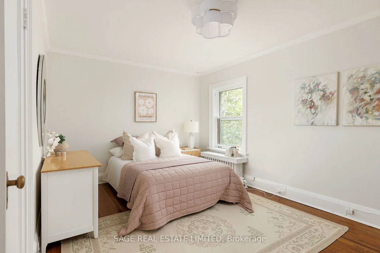 78, The Kingsway, Kingsway South, Toronto