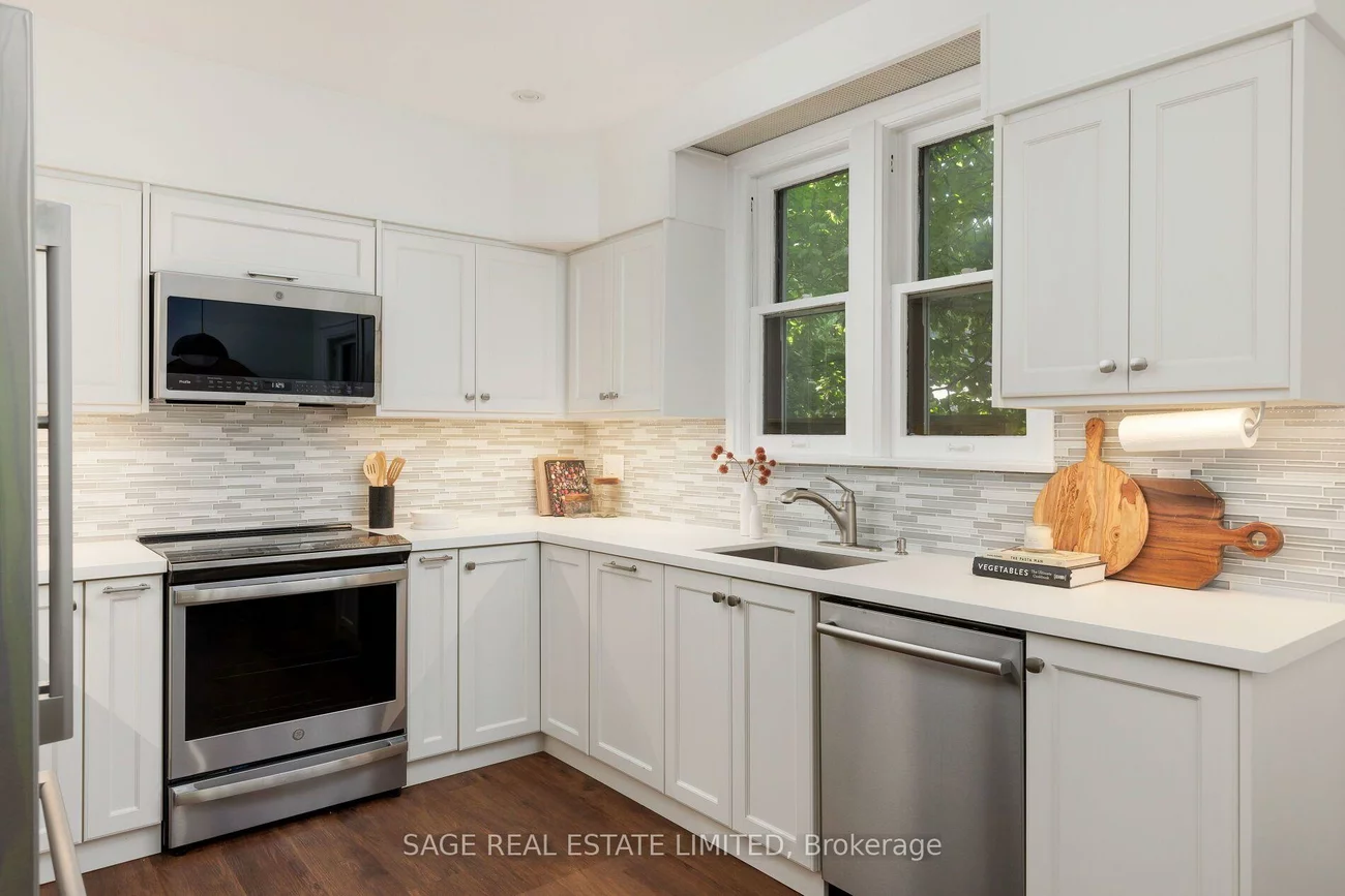 78, The Kingsway, Kingsway South, Toronto