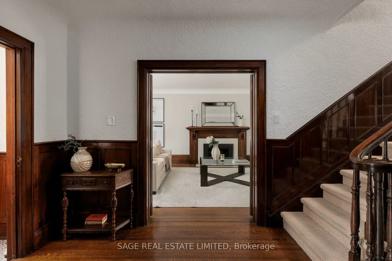 78, The Kingsway, Kingsway South, Toronto