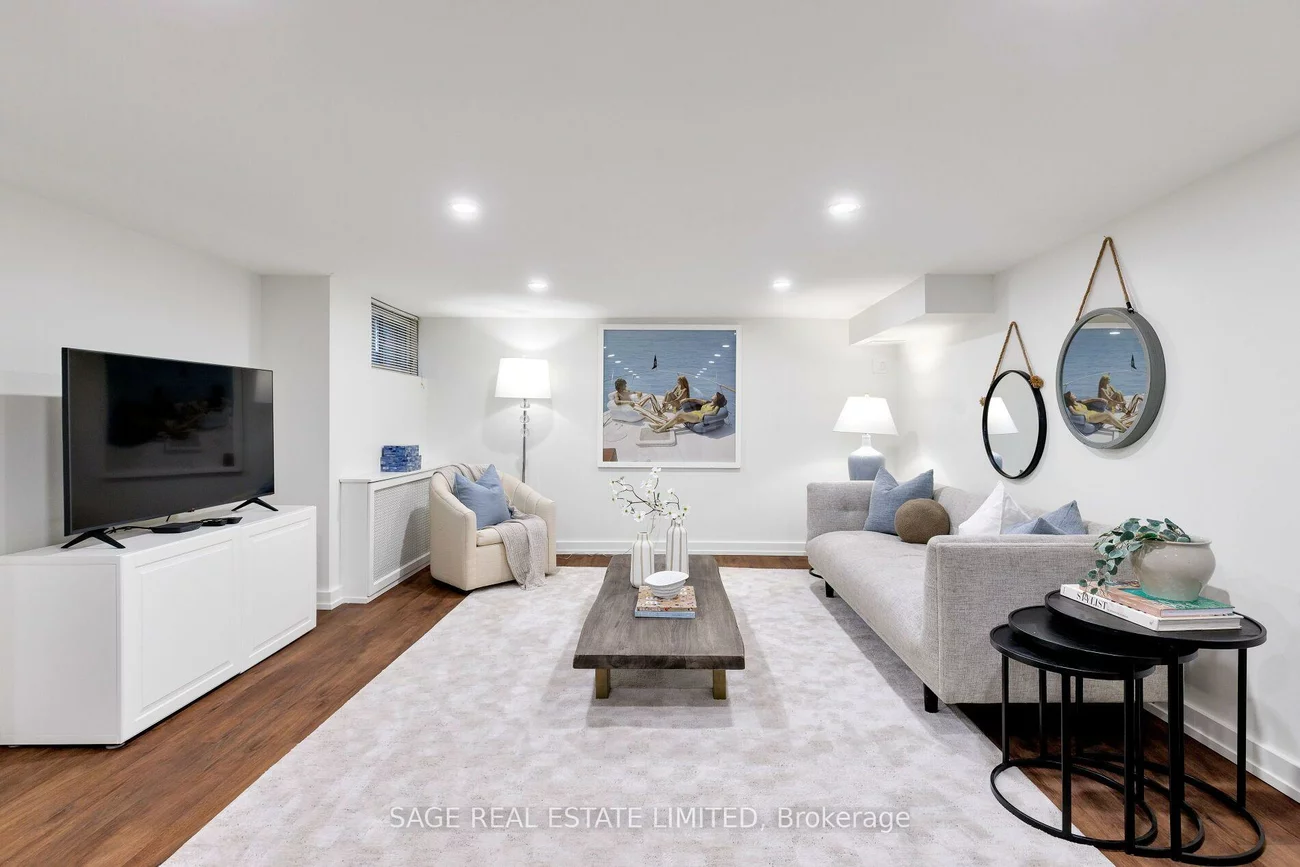 78, The Kingsway, Kingsway South, Toronto