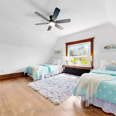 86, Church, Weston, Toronto
