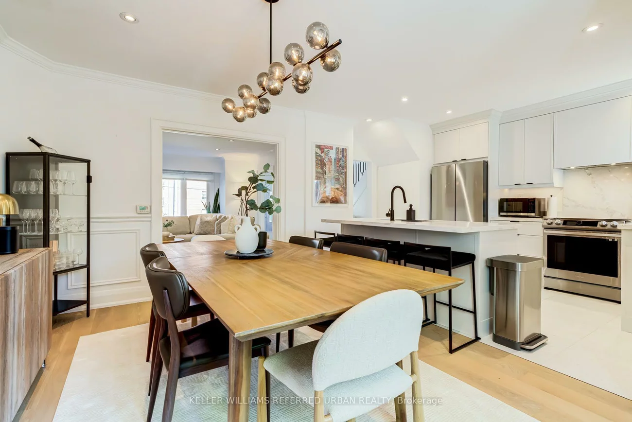 2522, Lake Shore, Mimico, Toronto