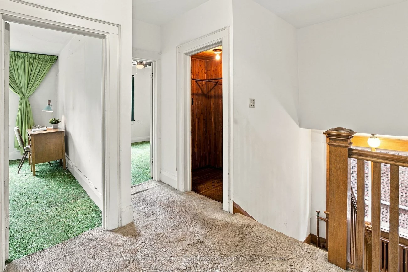 282, Kennedy, High Park North, Toronto