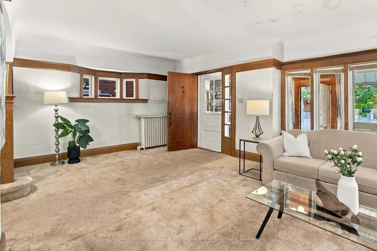 282, Kennedy, High Park North, Toronto
