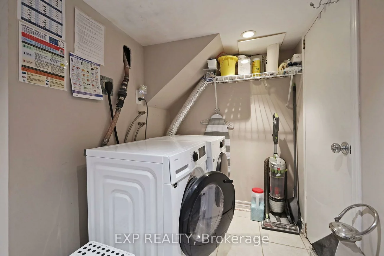 60, Parkdale, High Park-Swansea, Toronto