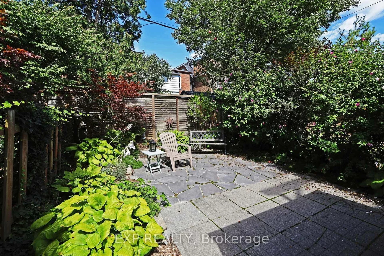 60, Parkdale, High Park-Swansea, Toronto