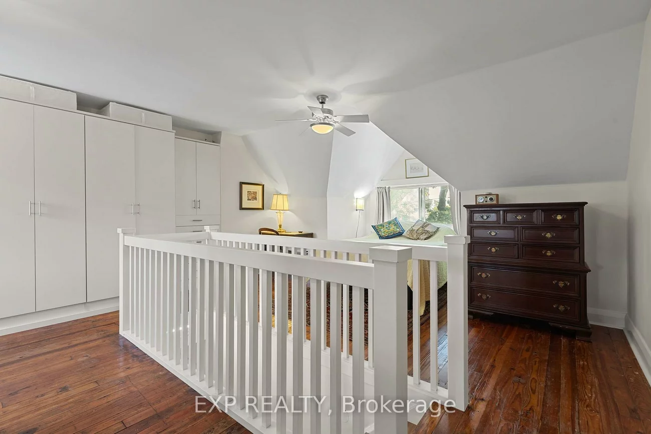 60, Parkdale, High Park-Swansea, Toronto