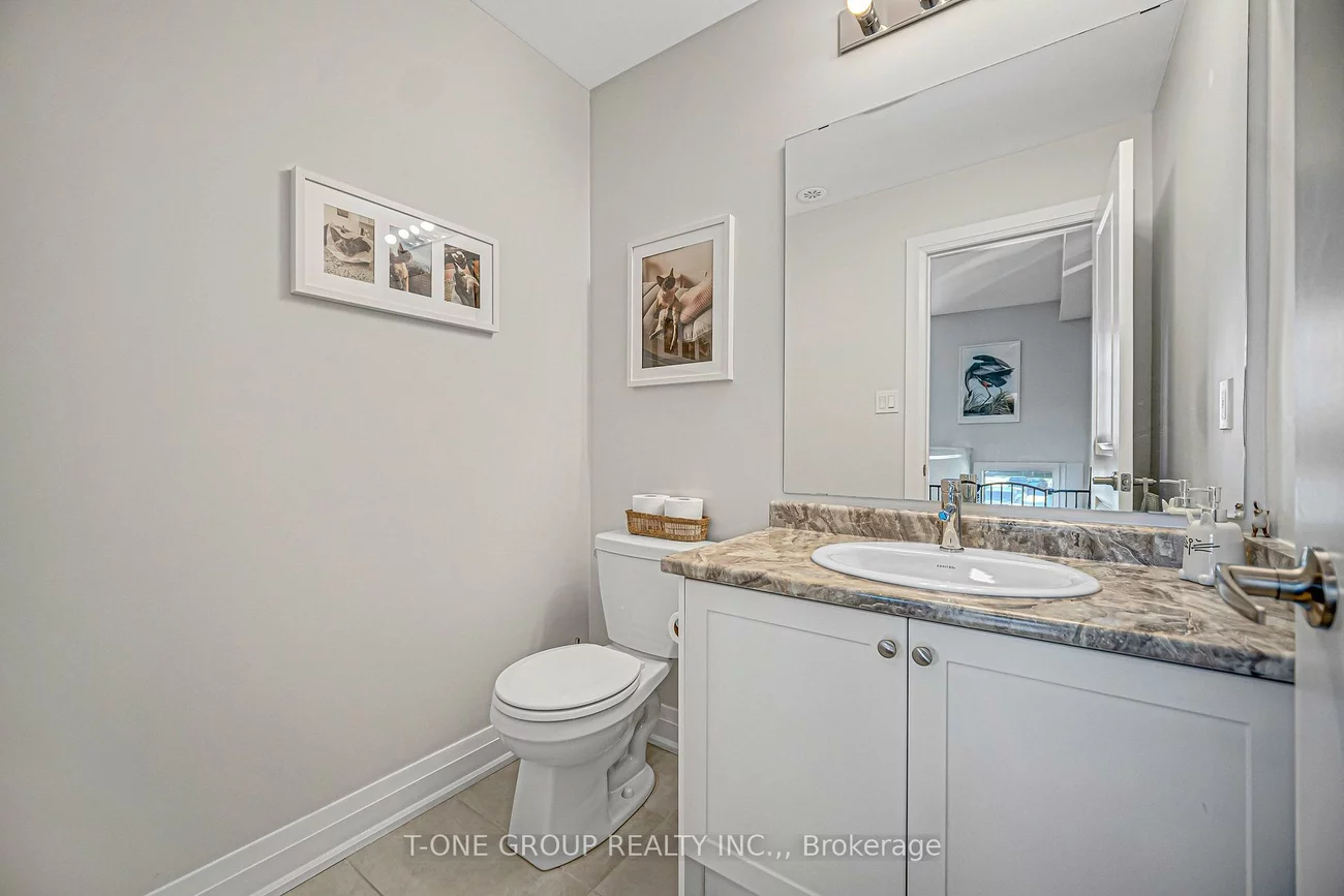 17, Wild Rose, Rustic, Toronto