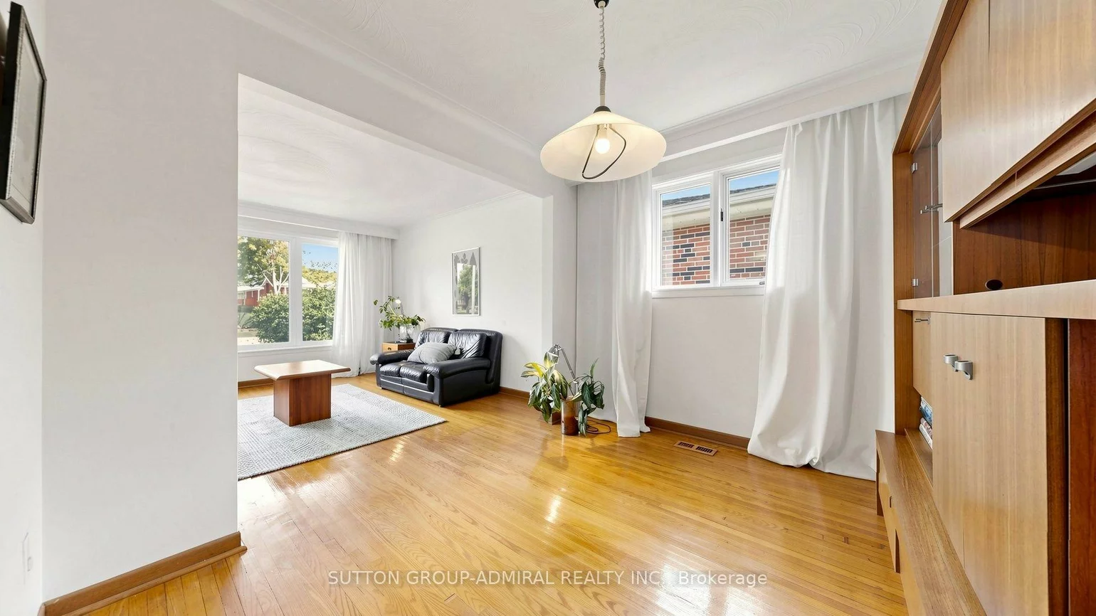 27, Warlingham, Eringate-Centennial-West Deane, Toronto