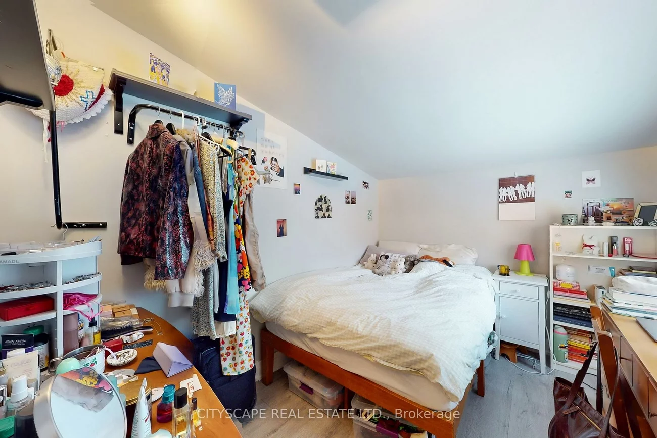 467, Keele, Junction Area, Toronto