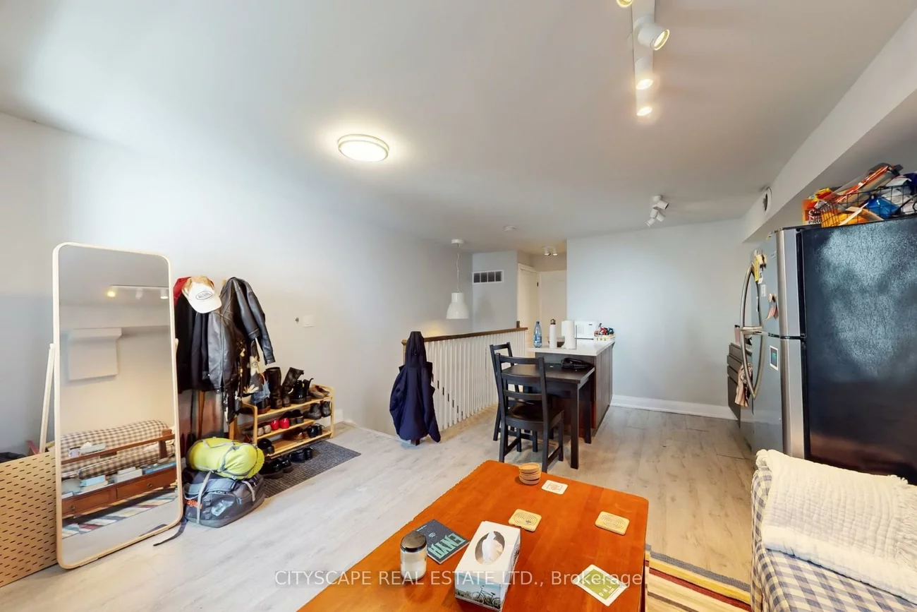 467, Keele, Junction Area, Toronto
