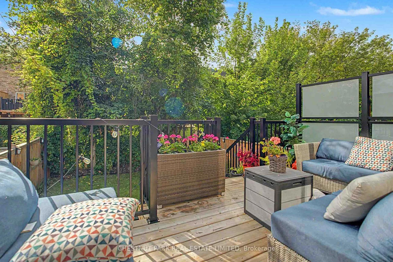 150, Sheldon, Alderwood, Toronto