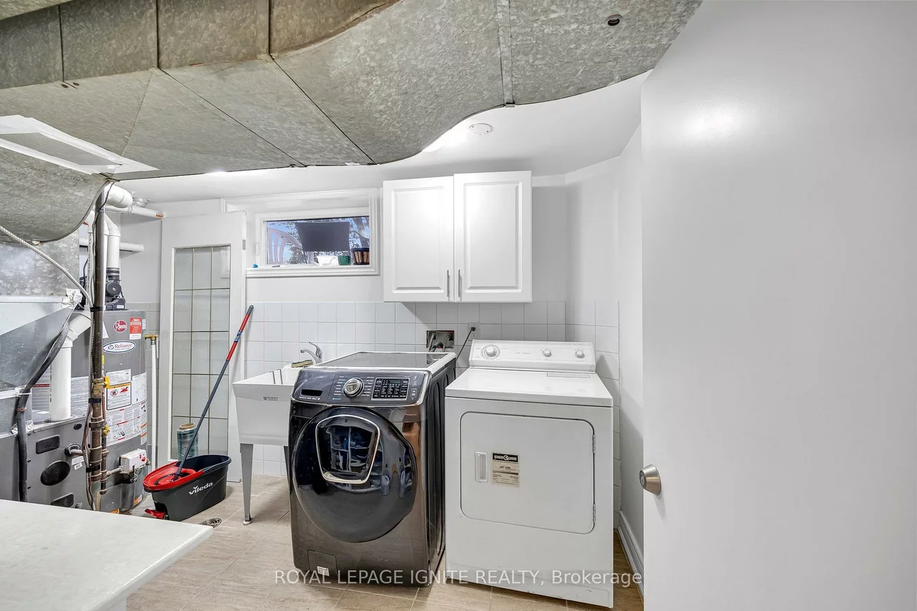 45, Redwater, Rexdale-Kipling, Toronto