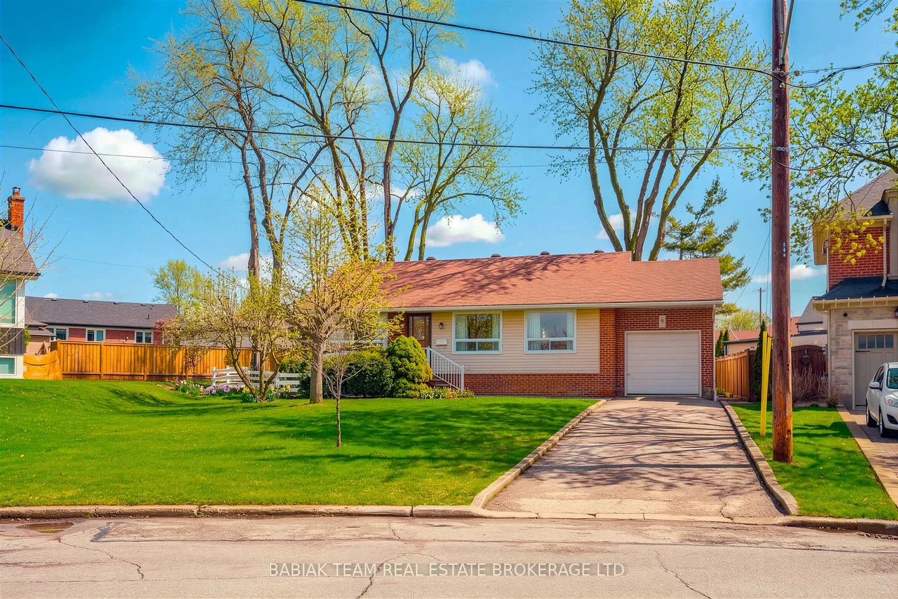 9, Camborne, Downsview-Roding-CFB, Toronto