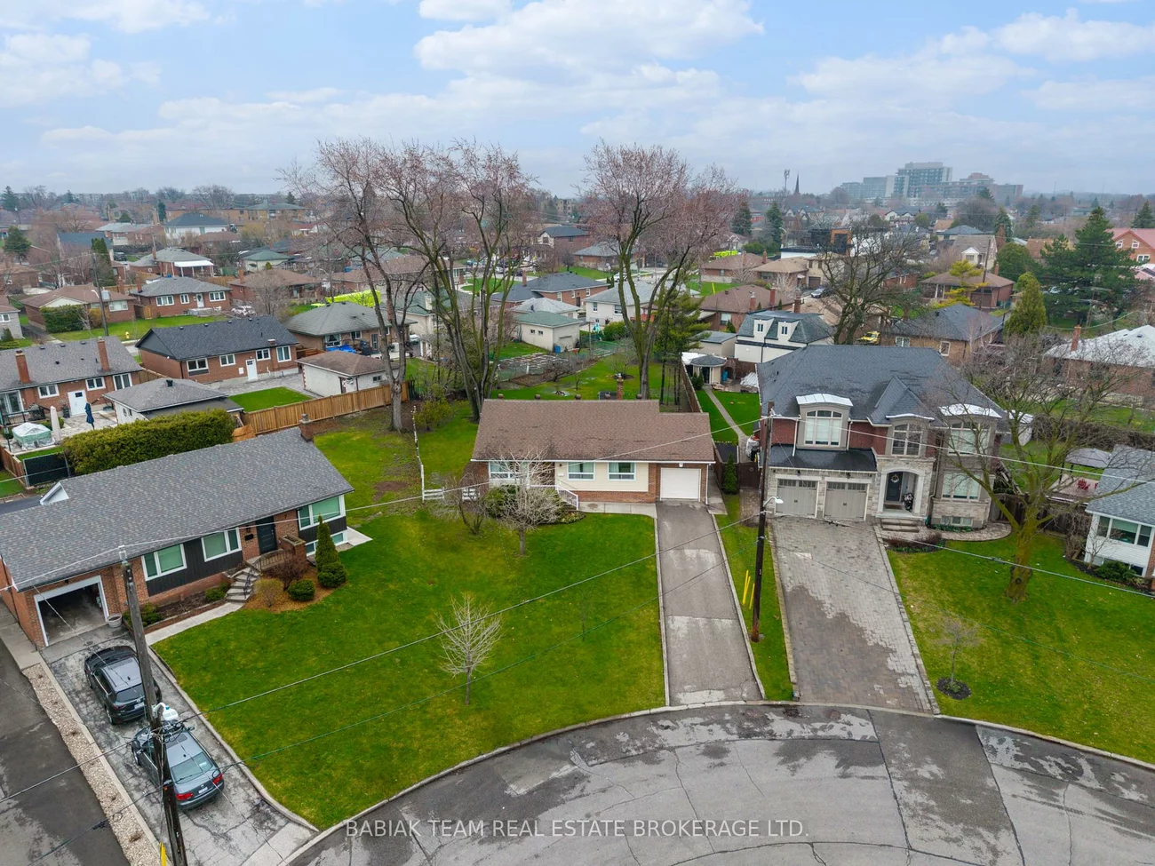 9, Camborne, Downsview-Roding-CFB, Toronto