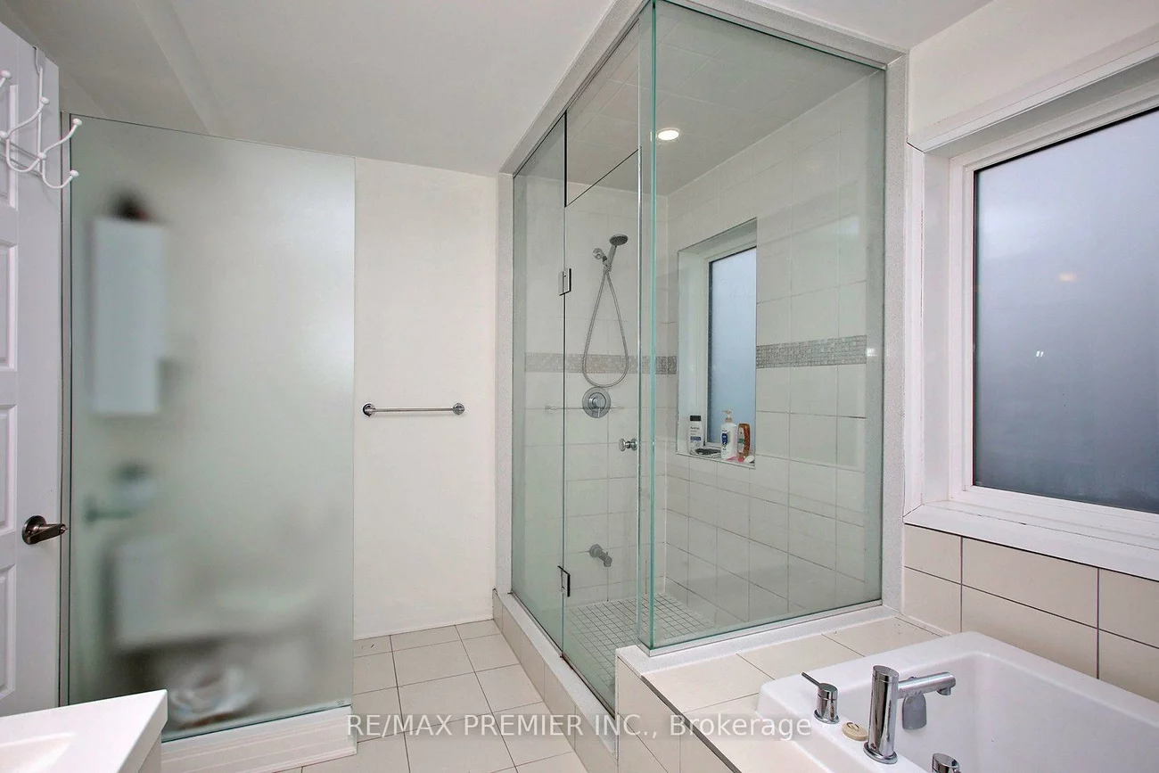 152, Frederick Tisdale, Downsview-Roding-CFB, Toronto