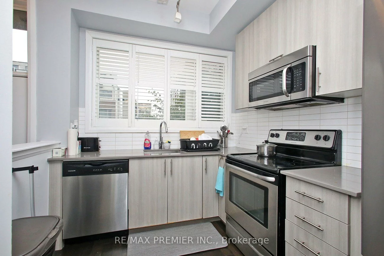 152, Frederick Tisdale, Downsview-Roding-CFB, Toronto