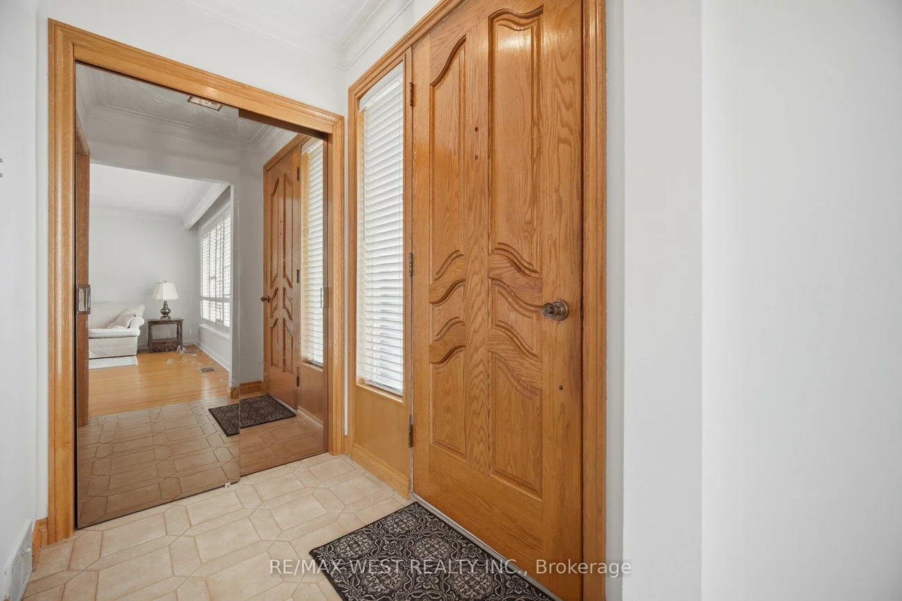 89, Wendell, Humberlea-Pelmo Park W4, Toronto