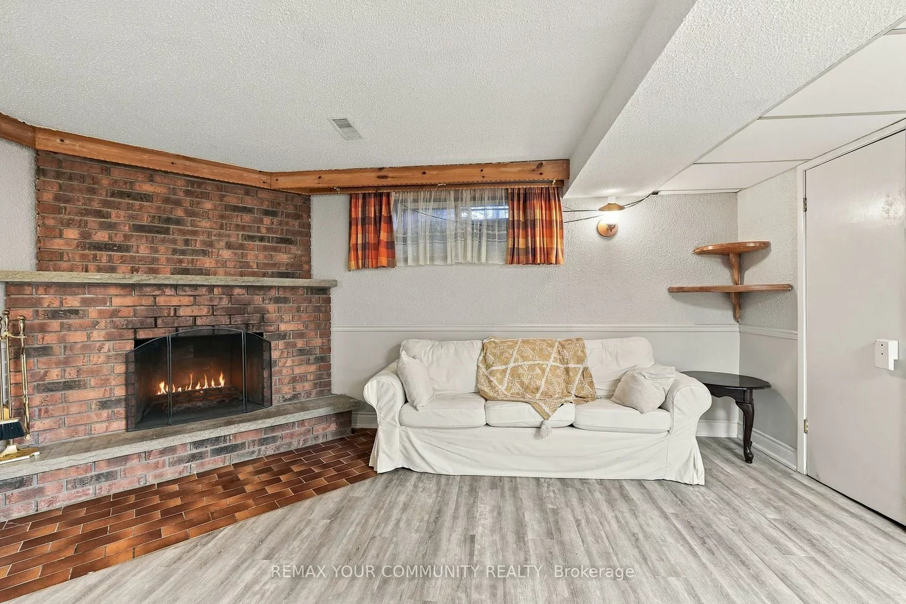 59, Redwater, Rexdale-Kipling, Toronto