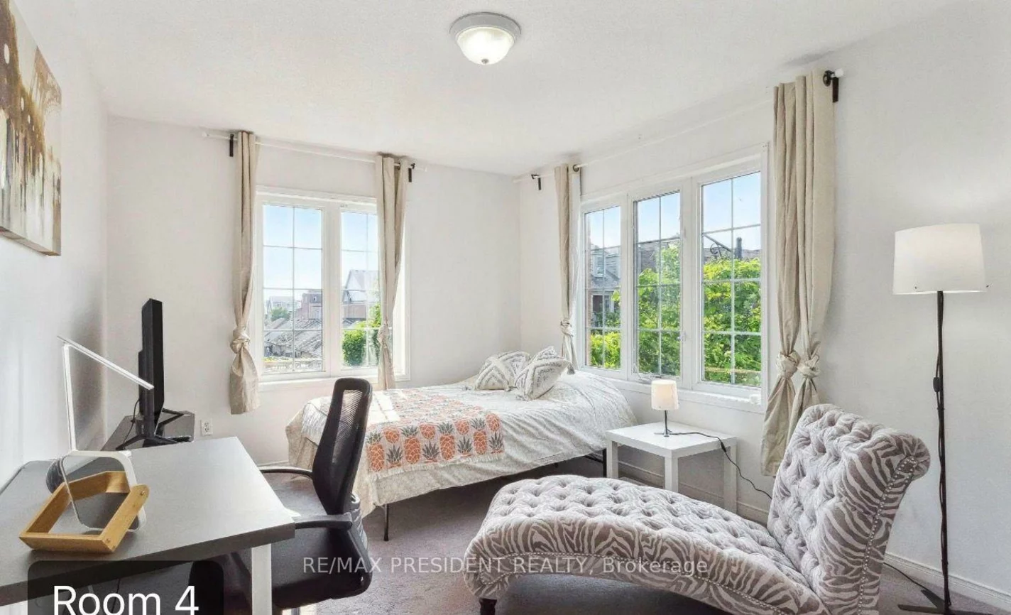3, Herzberg, York University Heights, Toronto