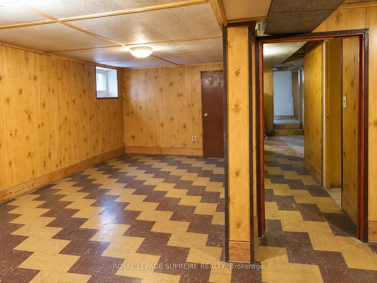 48, Mould, Rockcliffe-Smythe, Toronto