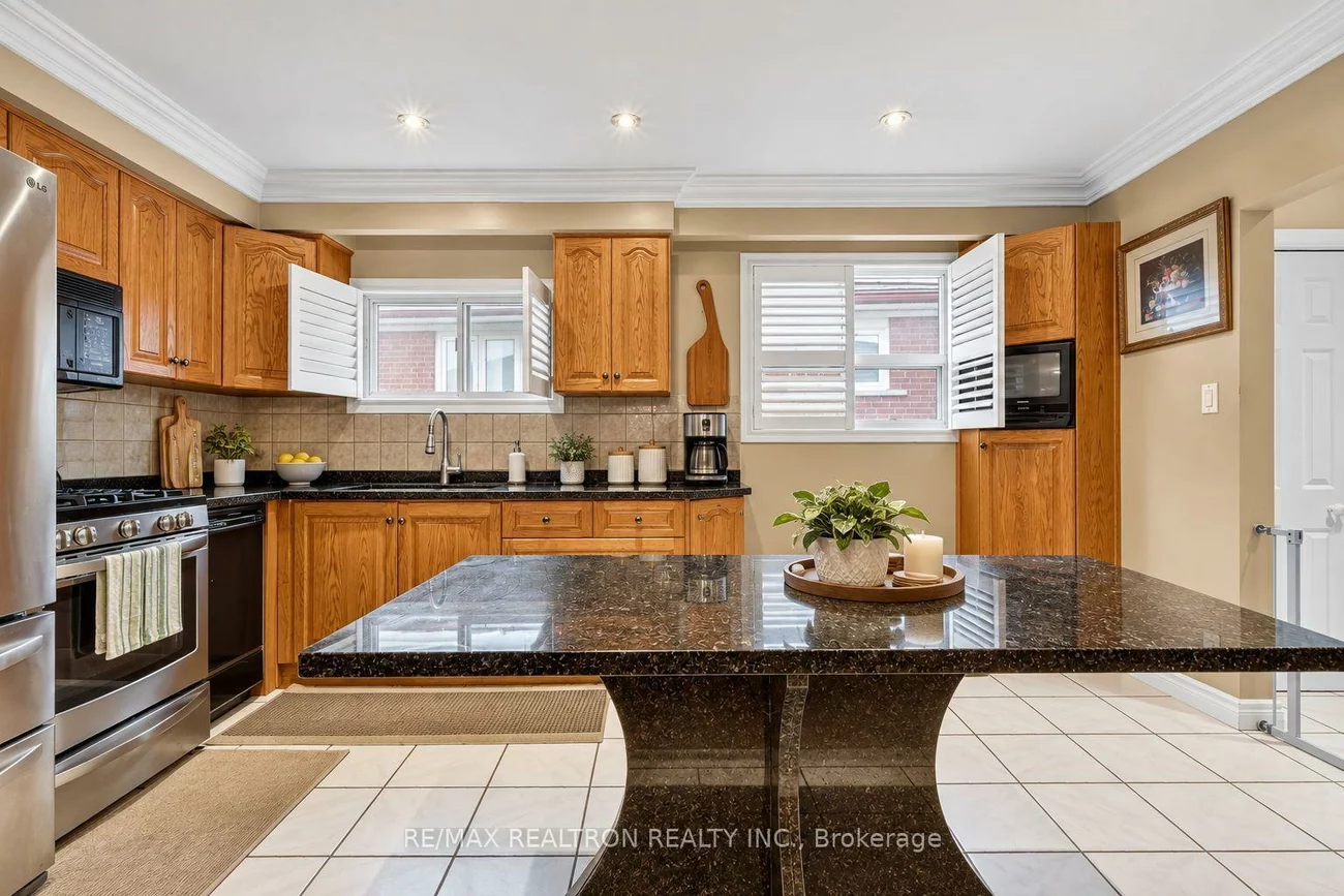 26, Brubeck, Humbermede, Toronto