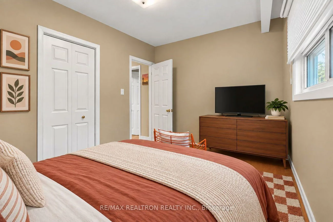 26, Brubeck, Humbermede, Toronto