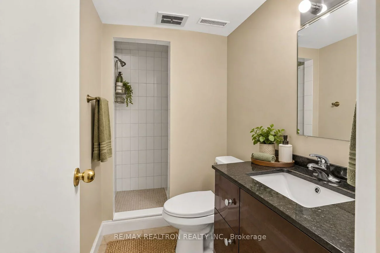 26, Brubeck, Humbermede, Toronto
