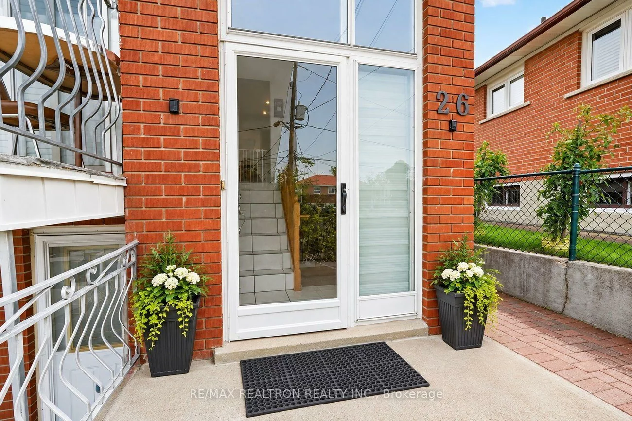 26, Brubeck, Humbermede, Toronto