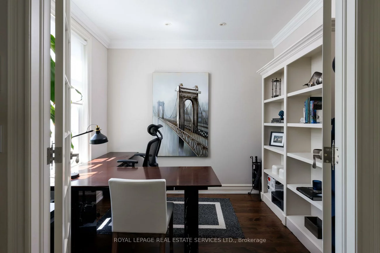4, Springbrook, Stonegate-Queensway, Toronto