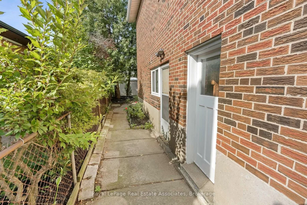 59, Alanmeade, Islington-City Centre West, Toronto