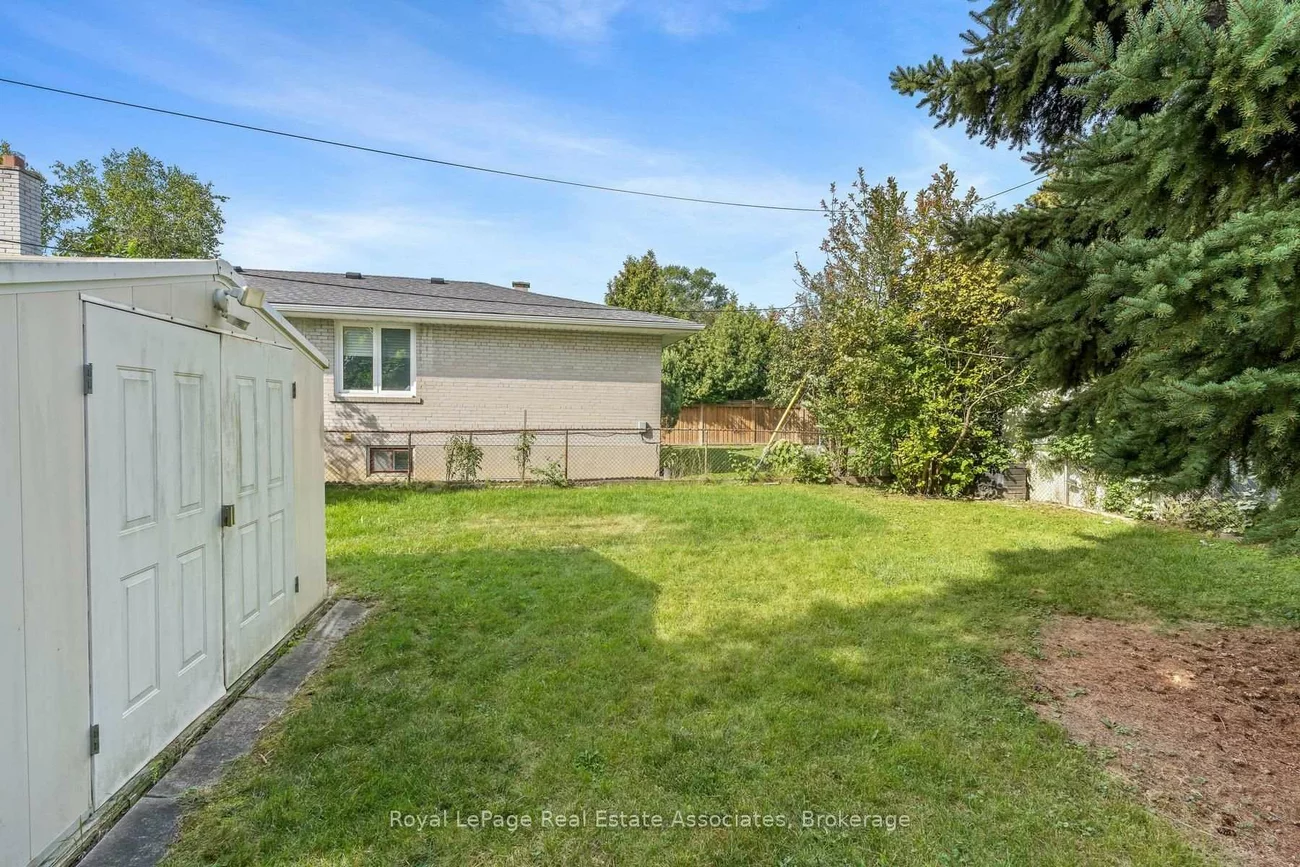 59, Alanmeade, Islington-City Centre West, Toronto