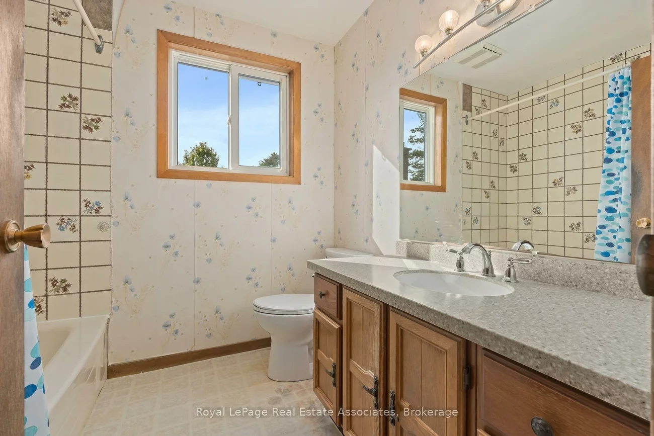 59, Alanmeade, Islington-City Centre West, Toronto