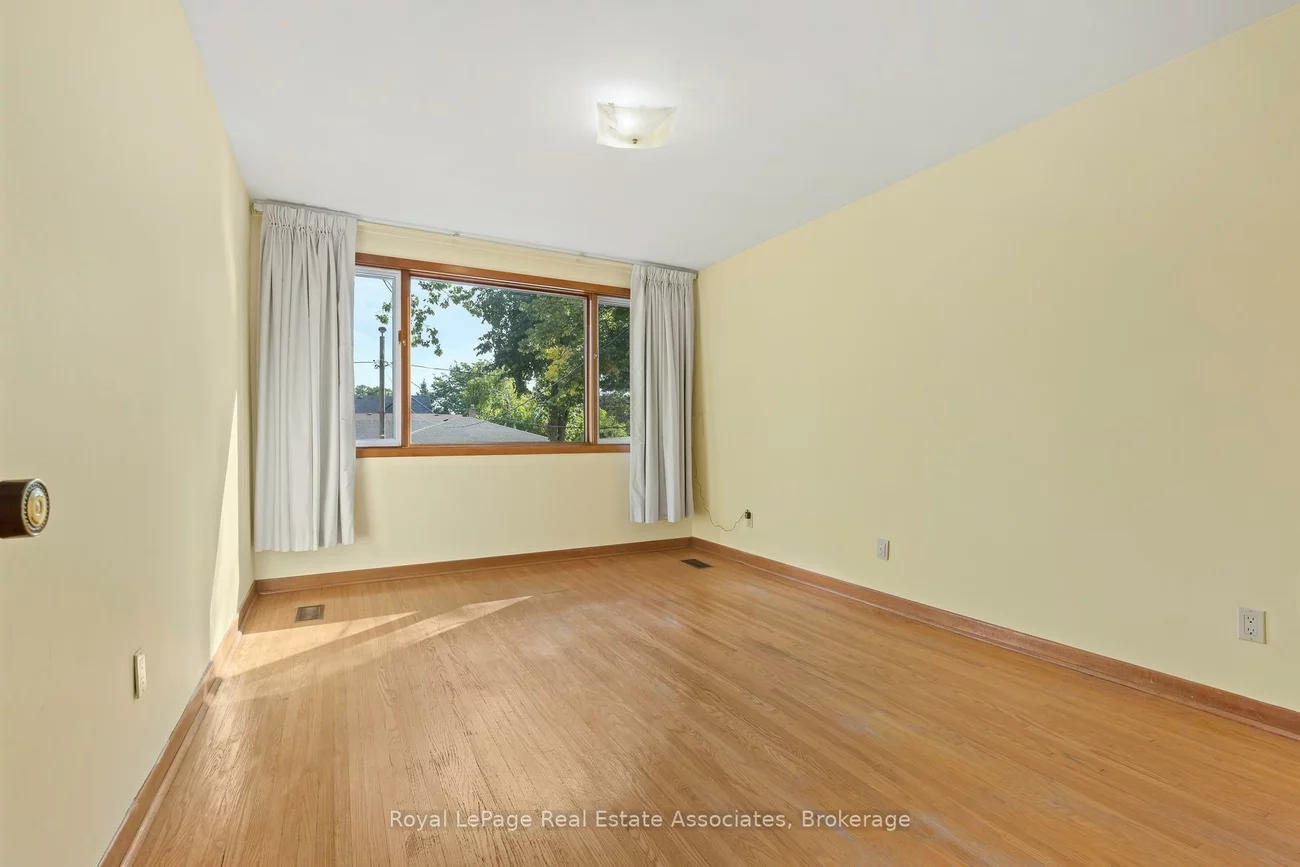 59, Alanmeade, Islington-City Centre West, Toronto
