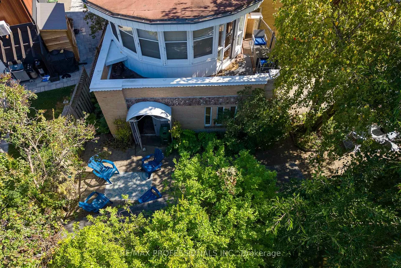 60, Fernalroy, Stonegate-Queensway, Toronto