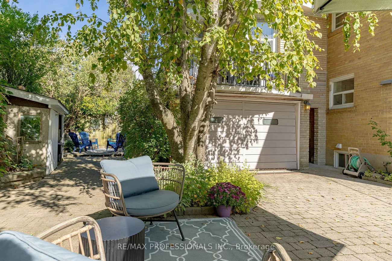 60, Fernalroy, Stonegate-Queensway, Toronto