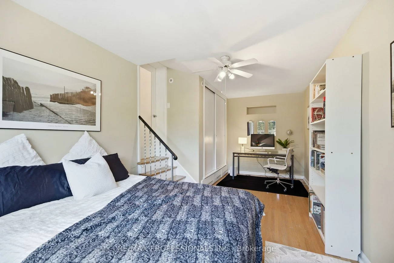 60, Fernalroy, Stonegate-Queensway, Toronto