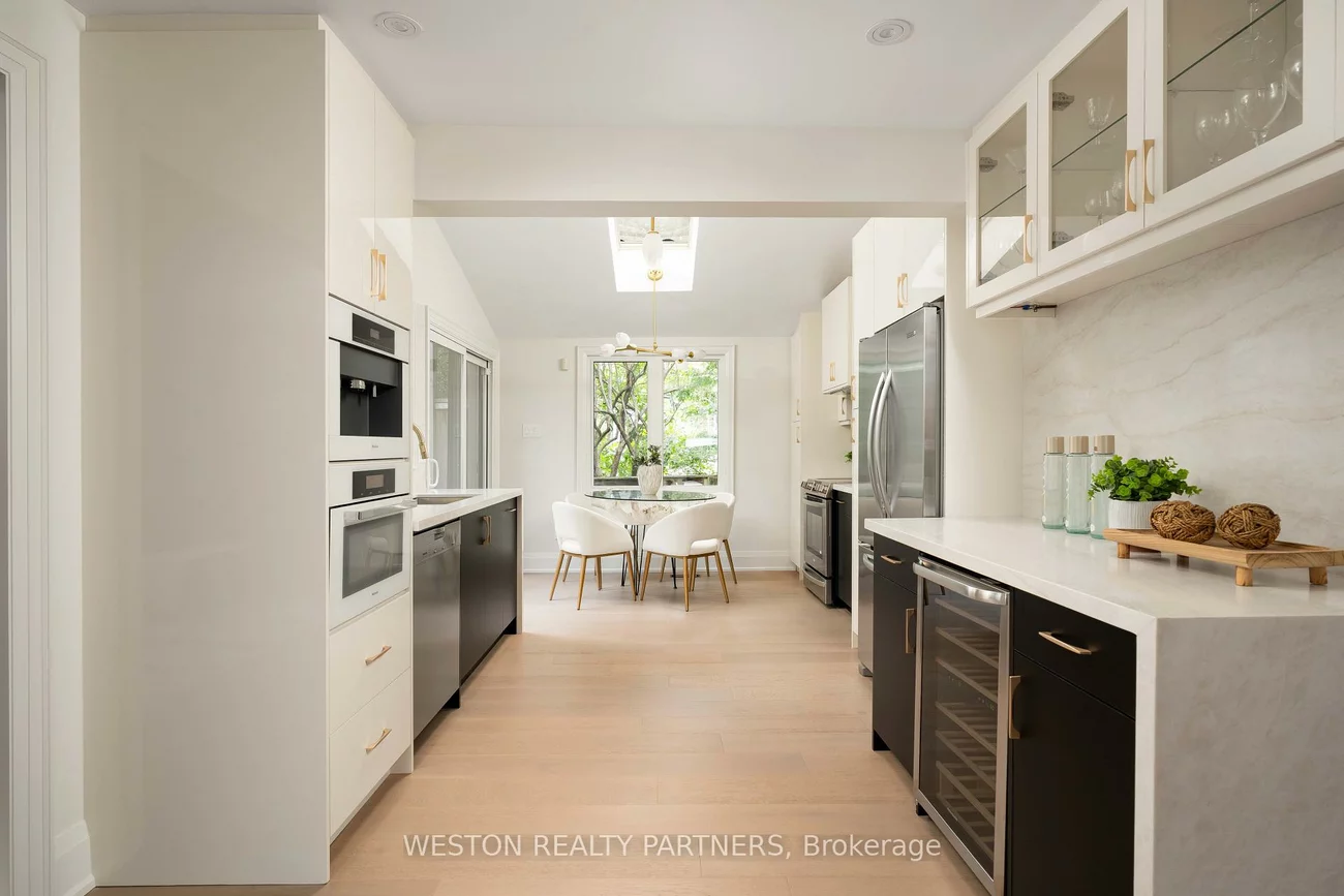 19, Mattice, Islington-City Centre West, Toronto