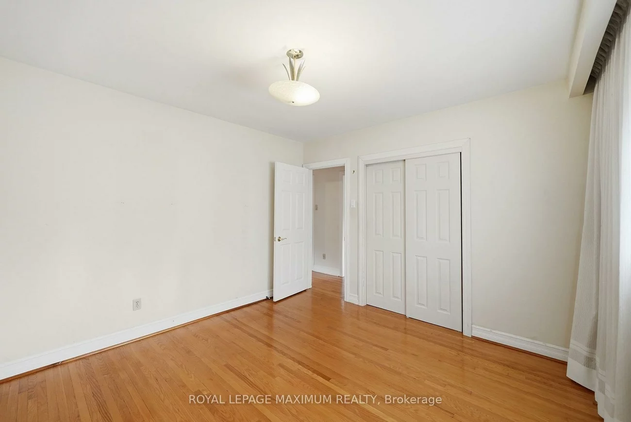 35, Norfield, Elms-Old Rexdale, Toronto