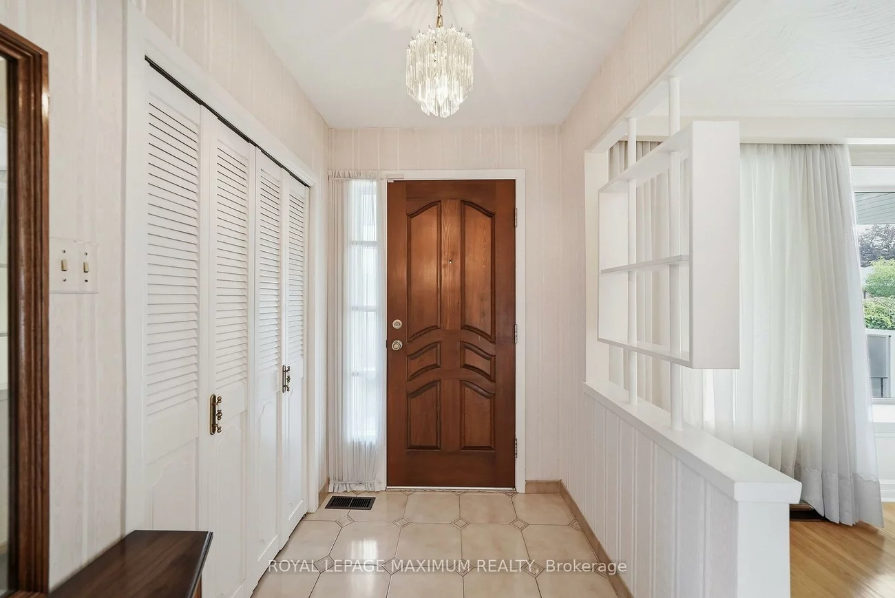 35, Norfield, Elms-Old Rexdale, Toronto