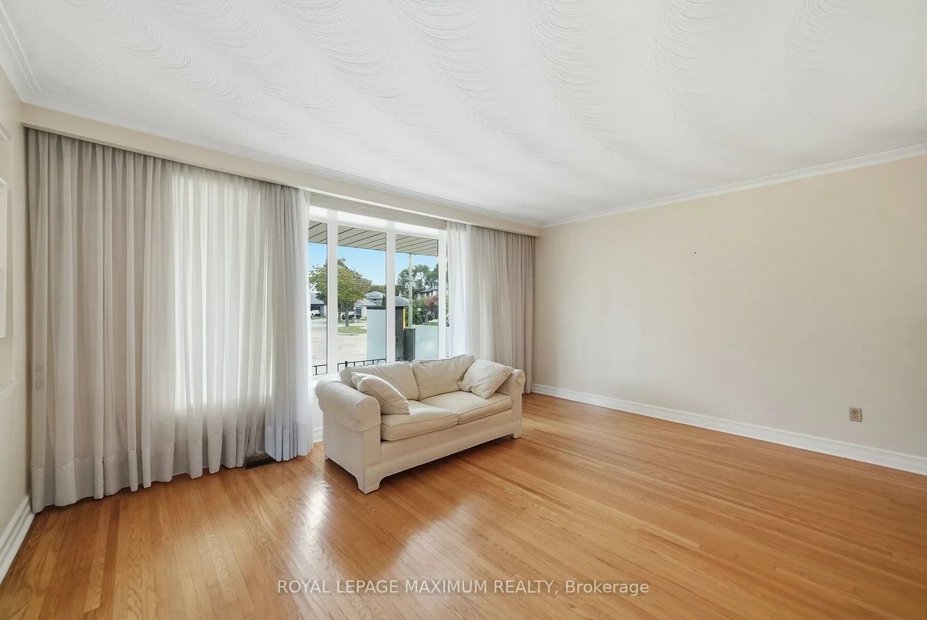 35, Norfield, Elms-Old Rexdale, Toronto