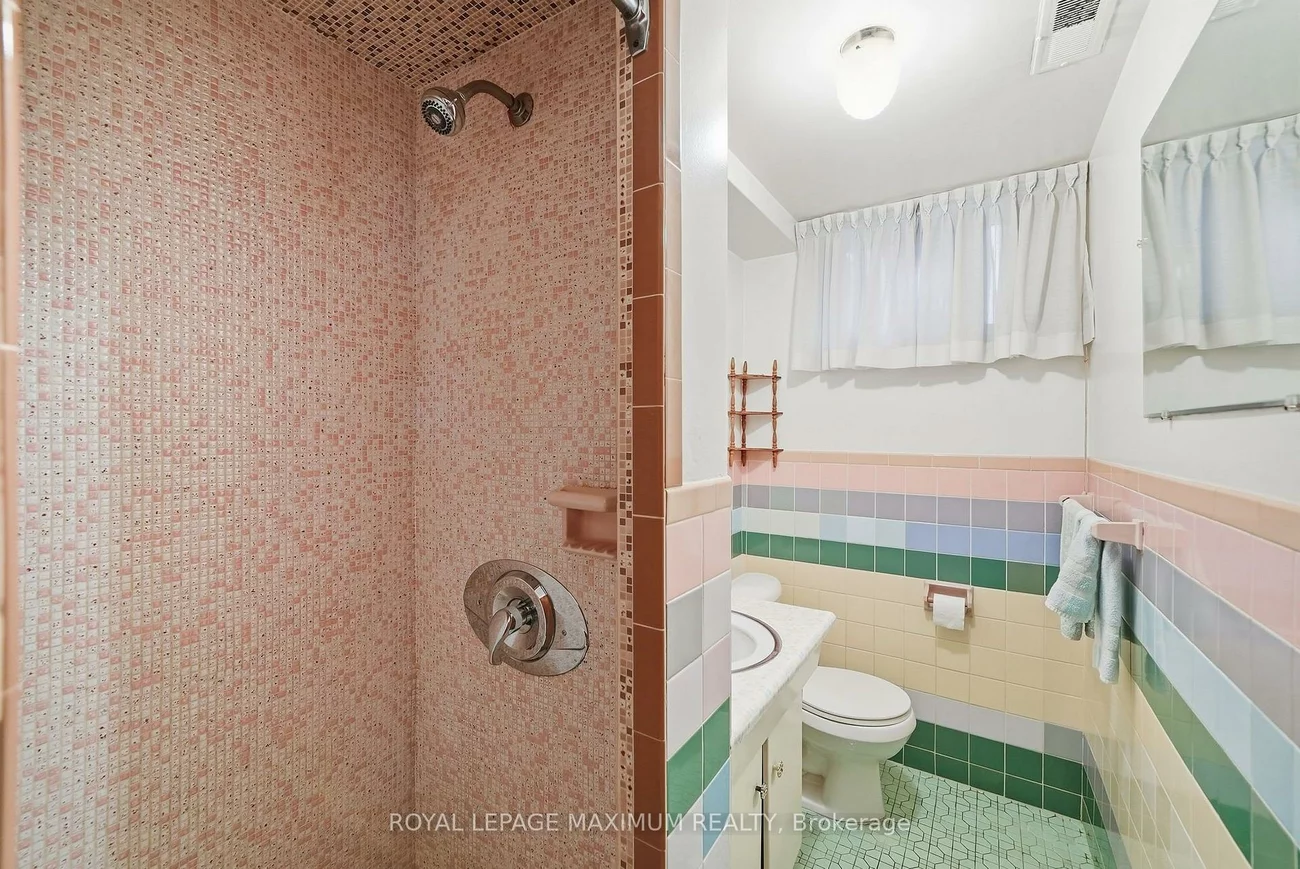 35, Norfield, Elms-Old Rexdale, Toronto