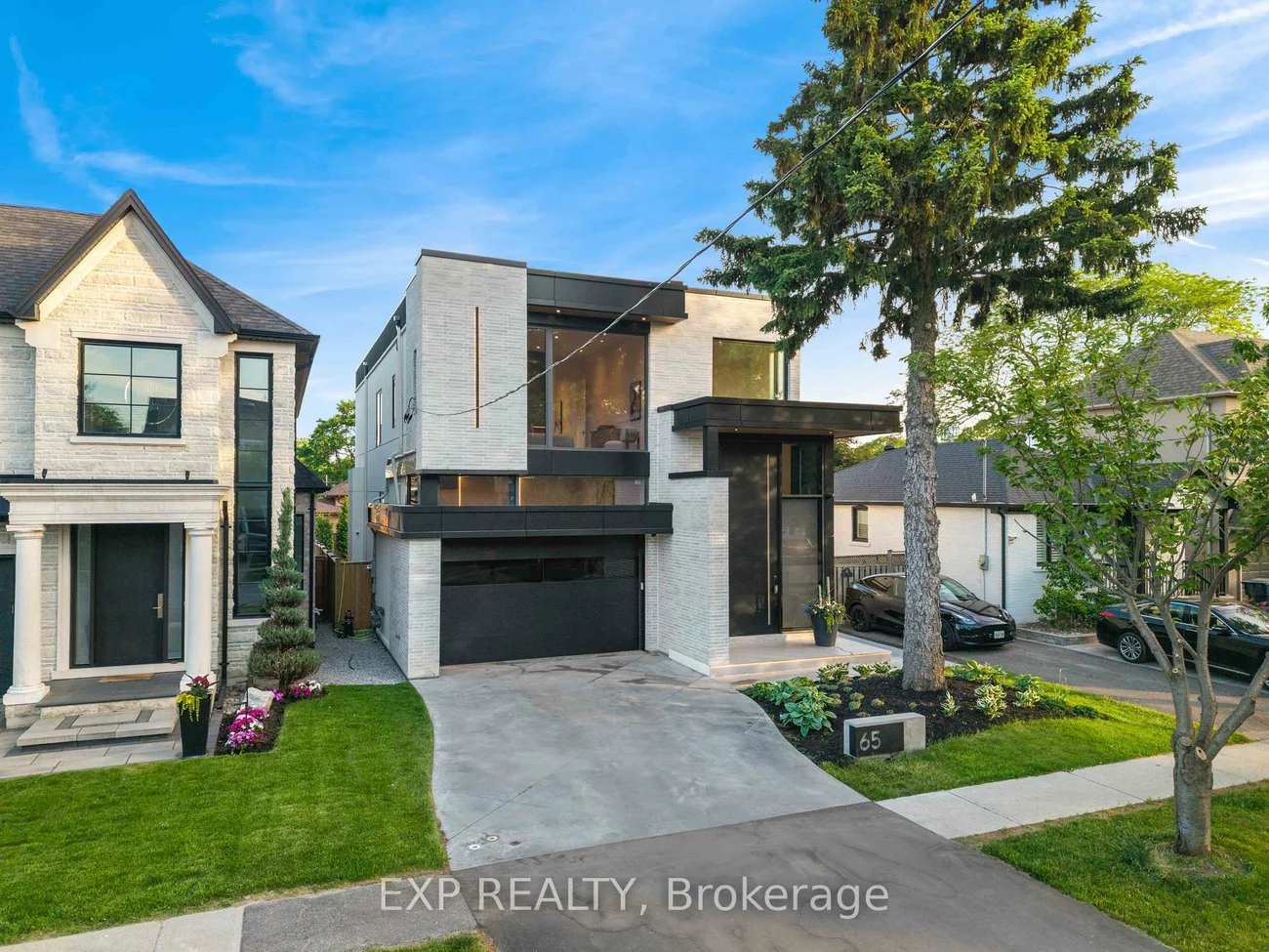 65, Edgecroft, Stonegate-Queensway, Toronto