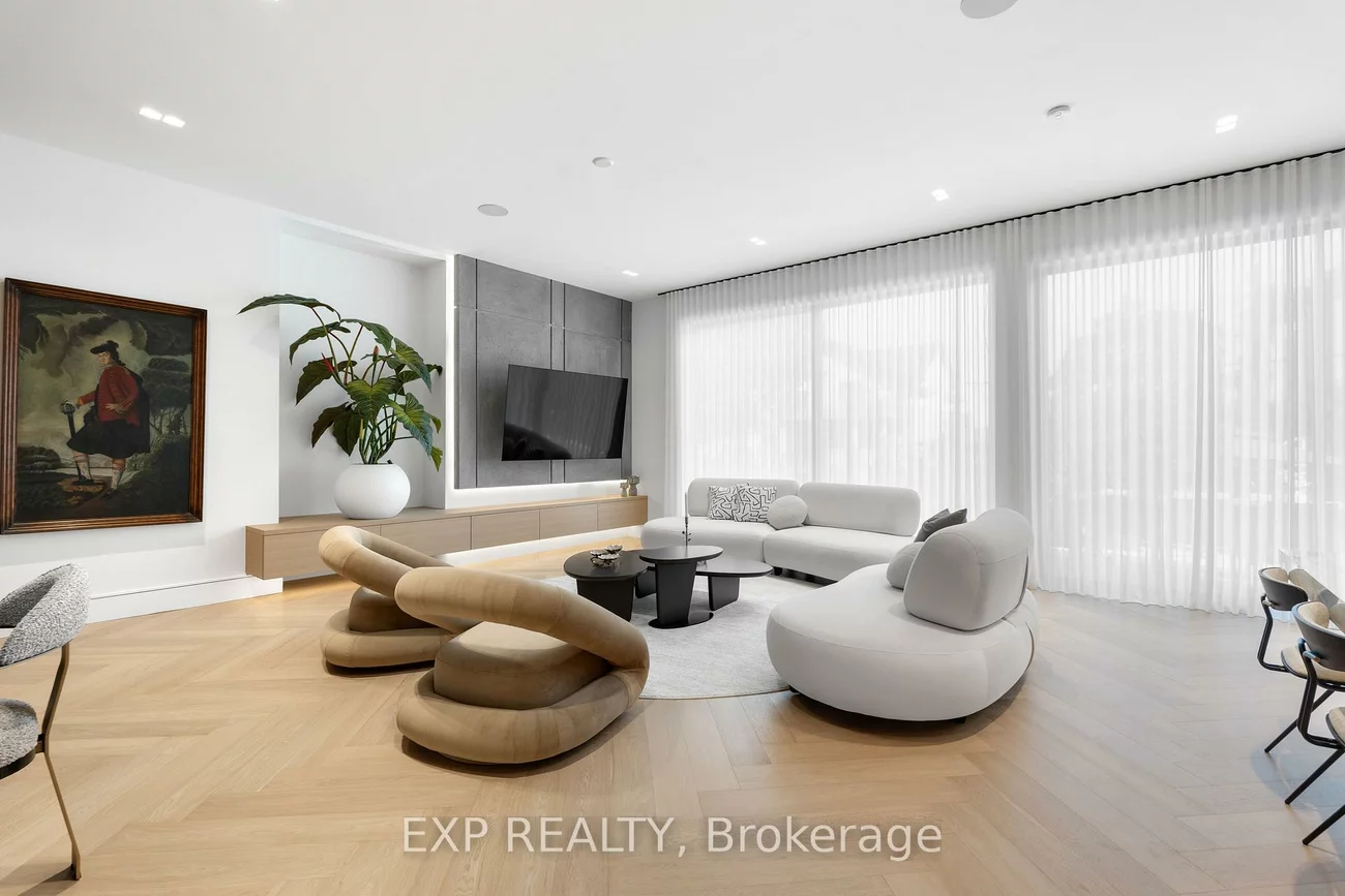 65, Edgecroft, Stonegate-Queensway, Toronto