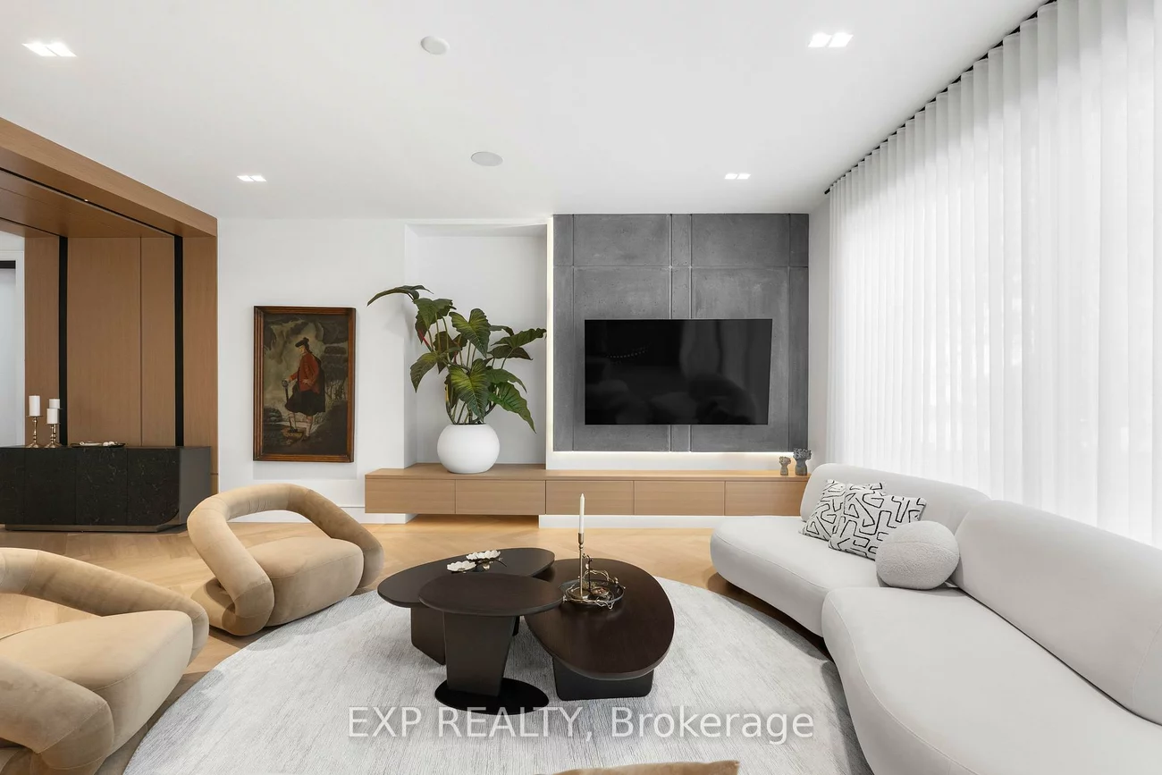 65, Edgecroft, Stonegate-Queensway, Toronto