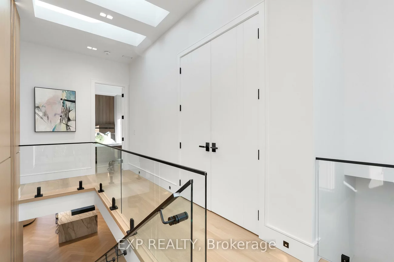 65, Edgecroft, Stonegate-Queensway, Toronto